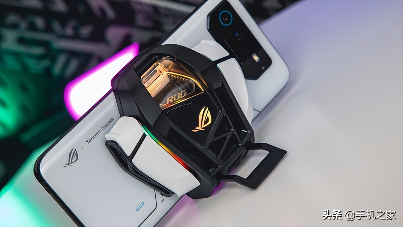 腾讯ROG游戏手机6 Pro体验 虽是腾讯联名 更是原神游戏神机