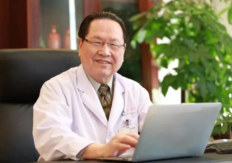 良医徐克成：66岁患癌又救近万癌症患者，被央视誉为“癌症克星”