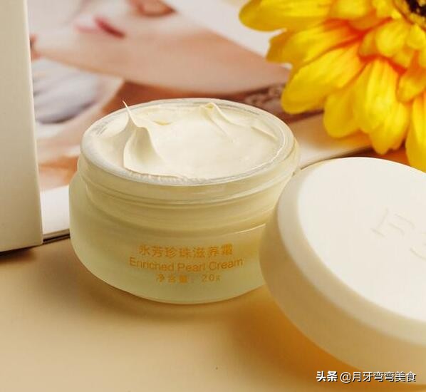 50+女人不妨多用国货“素颜霜”，护肤提色又耐看，夏天用就挺好