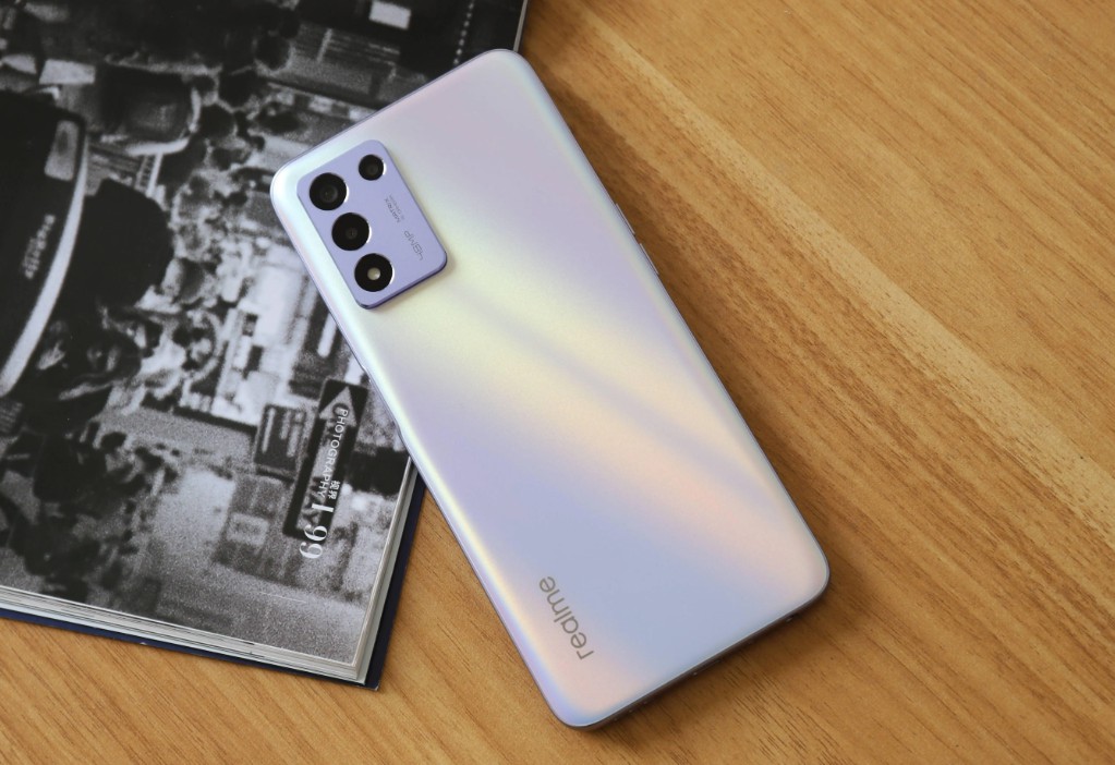 想给父母换手机，就选这4款“大内存+大屏幕”机型，还能再用三年