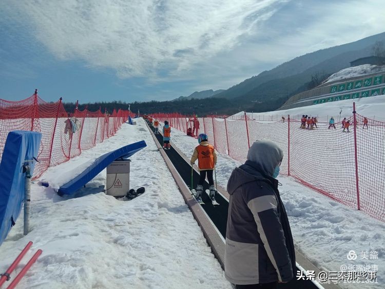 扶风县都有哪些奥运会体育项目(扶风县第二初中“走上冰雪•滑向冬奥”冰雪研学活动纪实)