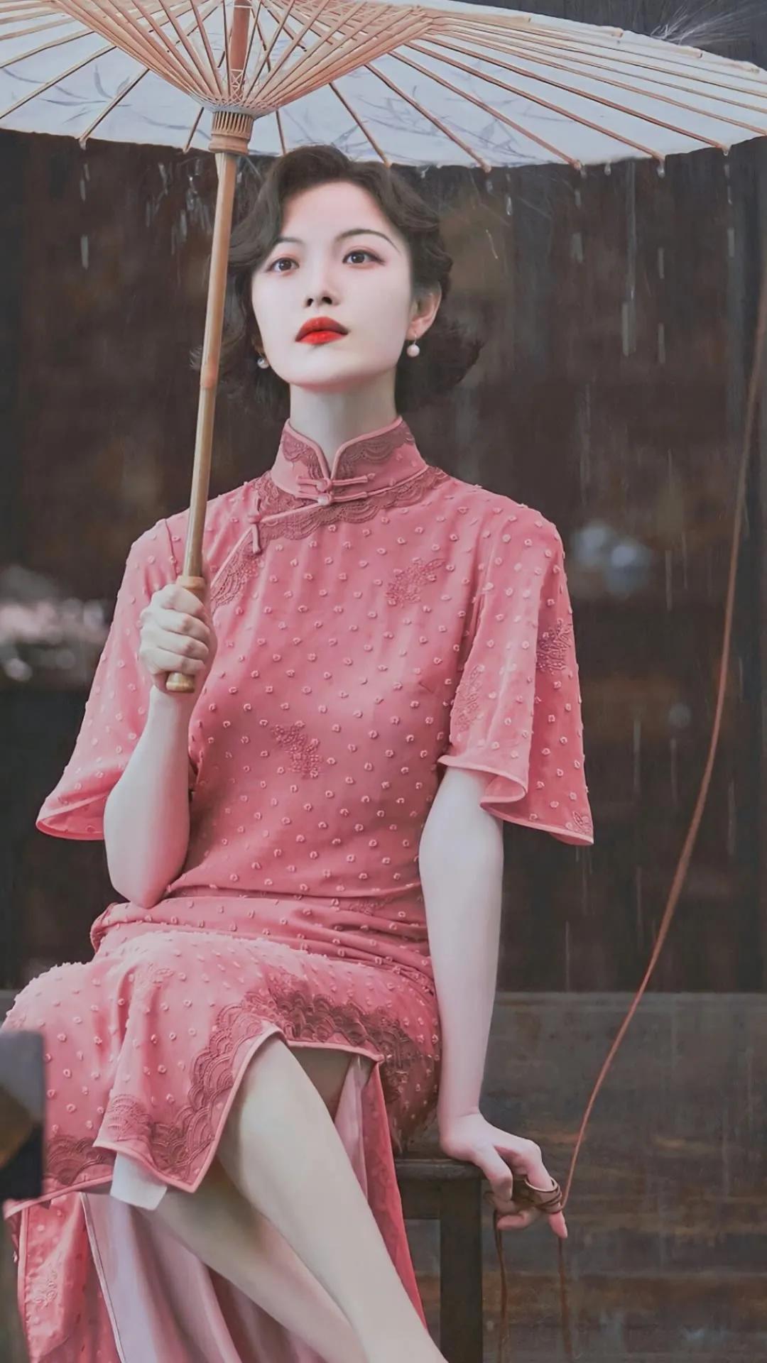 当红明星的民国造型，你更喜欢哪一位呢？