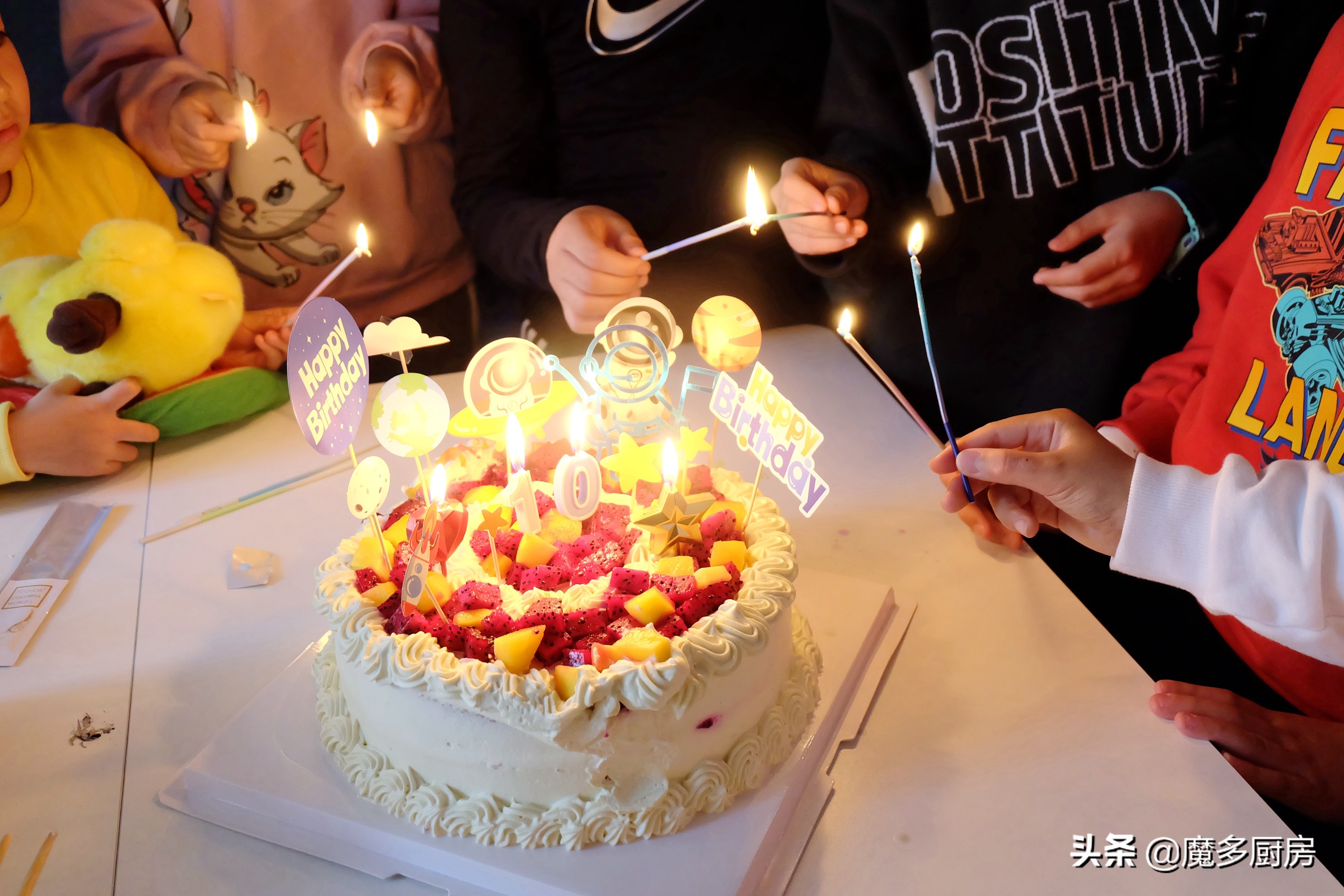 自制生日蛋糕在朋友圈火了，香甜不腻孩子爱吃！网友：接单吧