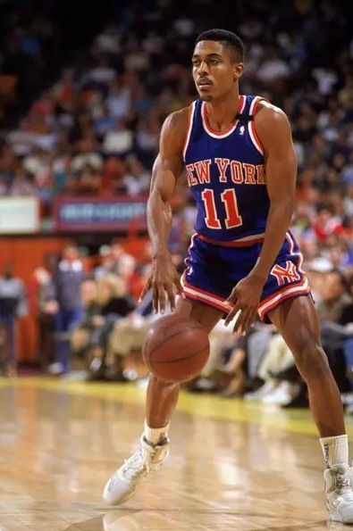 cba篮板王reggie(选秀顺位19,有人位列75大,有人三连冠,有助攻王,也有