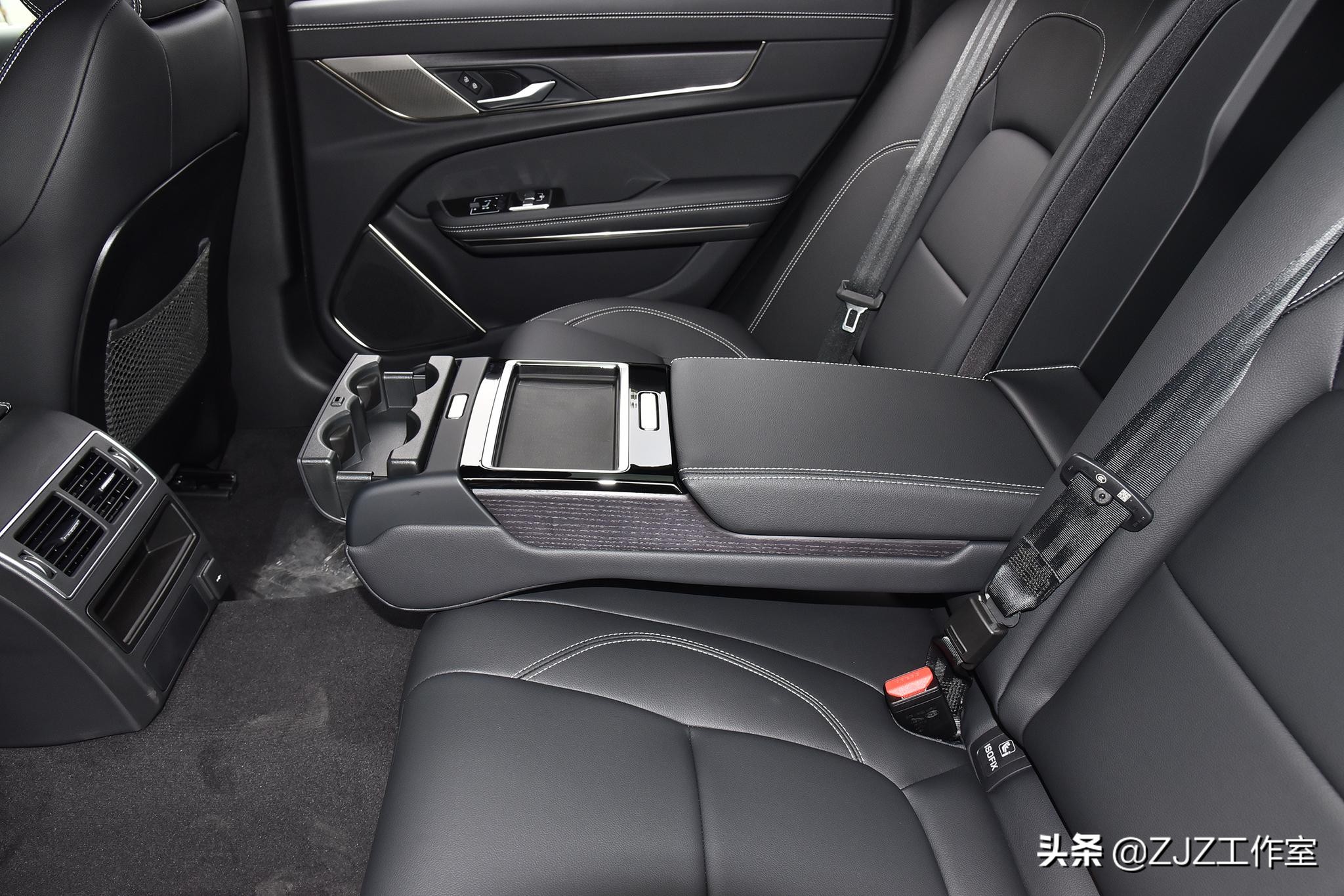 Jaguar 捷豹 XF 深度评测