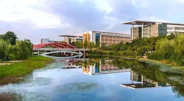 2022四川高校排名出炉，西南财大高居前三，西南交大有所退步