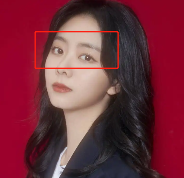 别再说高颧骨、方下颌抗老了！真正耐老的脸，得具备这3个条件