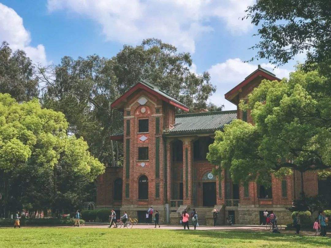 中山大学：除了知道在广州之外所知甚少，报考时就要仔细了解一下