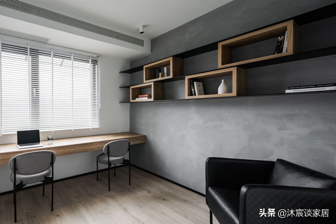 不管他人怎么说，她坚持把家装成自带高冷范的工业风，住着很舒适