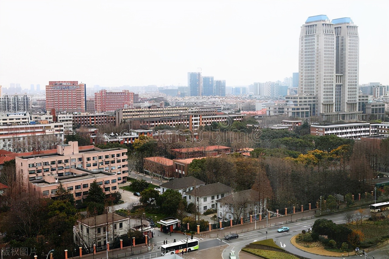 大学不再为研究生提供住宿条件，以这四所大学为例，分享现状