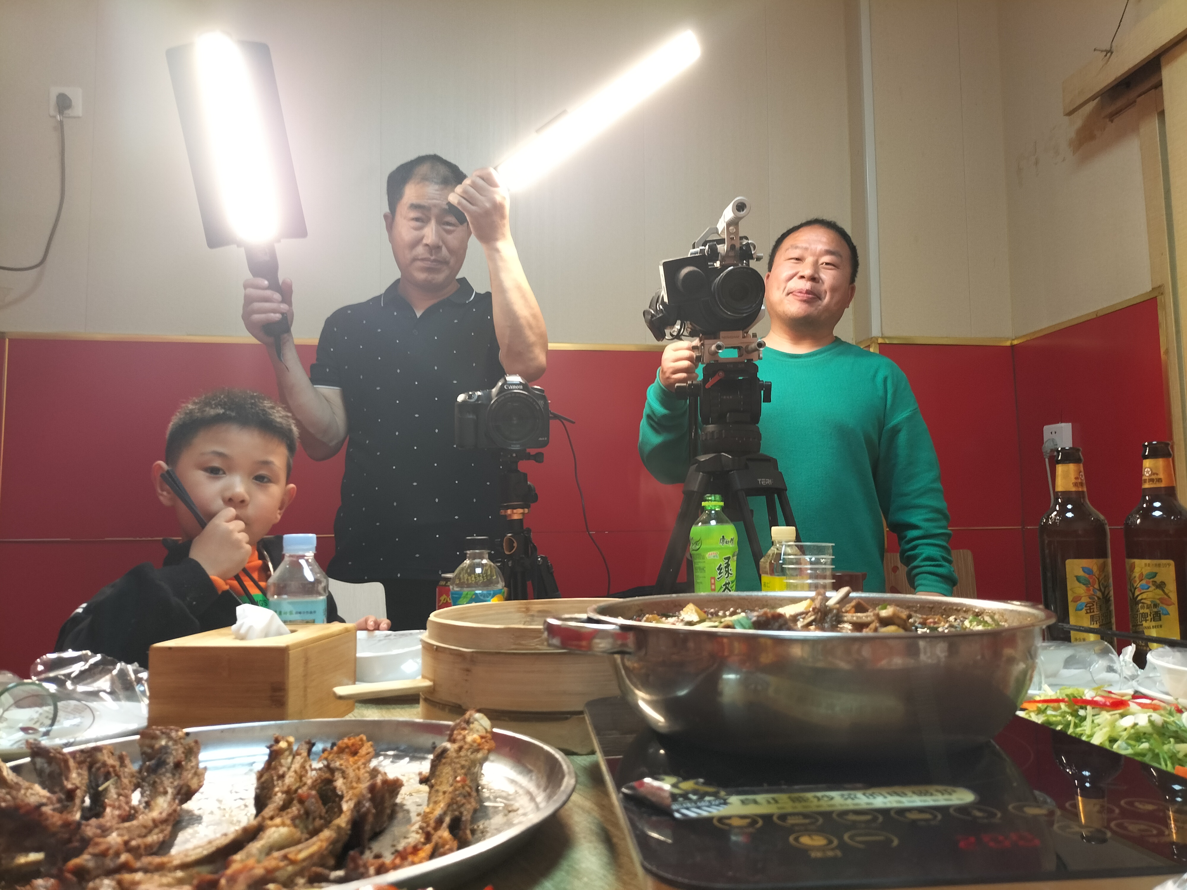 郑州这家徐记烧烤羊排火锅很有功夫