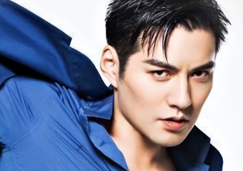 剑眉星目，风度翩翩，这10位男明星的长相，击中了国人审美