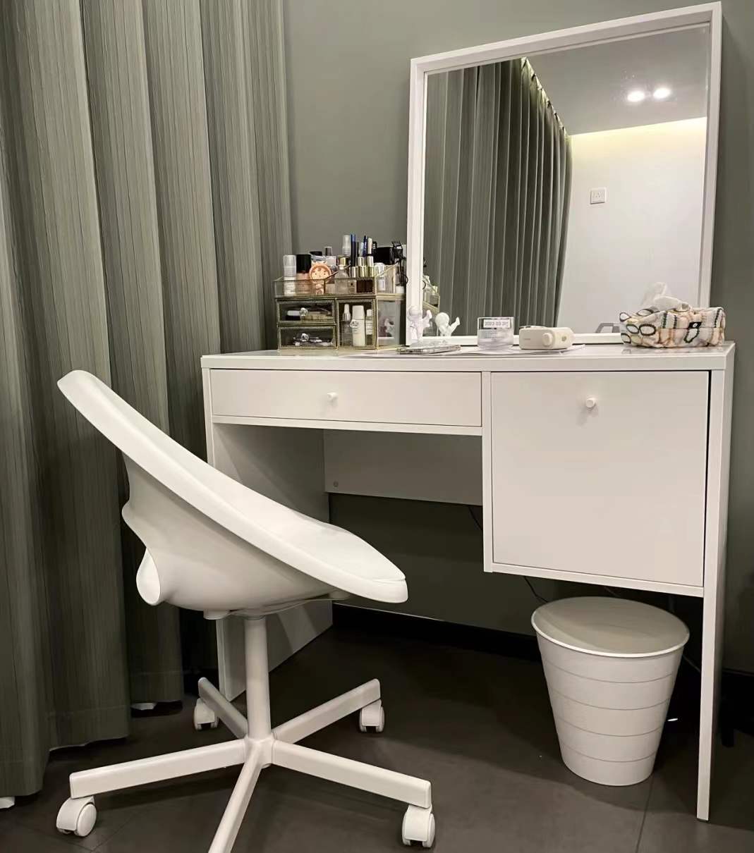 上海发现一户人家的装修，那叫一个高级，室内干净整洁让人羡慕