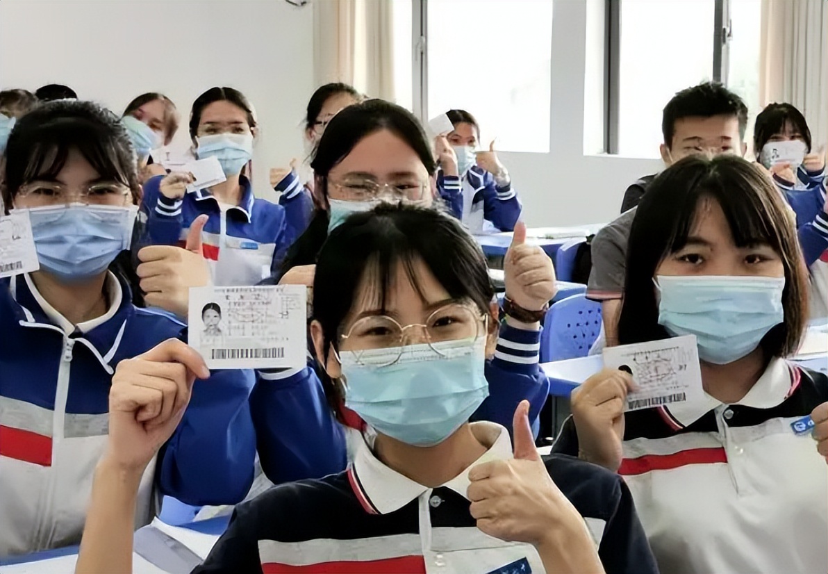 2022我国“百强大学”排名出炉，上海交大无缘前三，吉大掉出前十