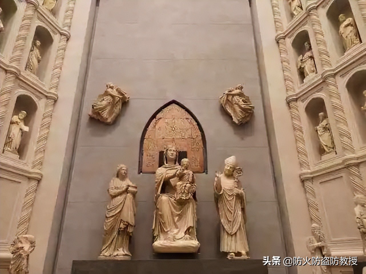 博物馆系列48——意大利圣母百花大教堂博物馆