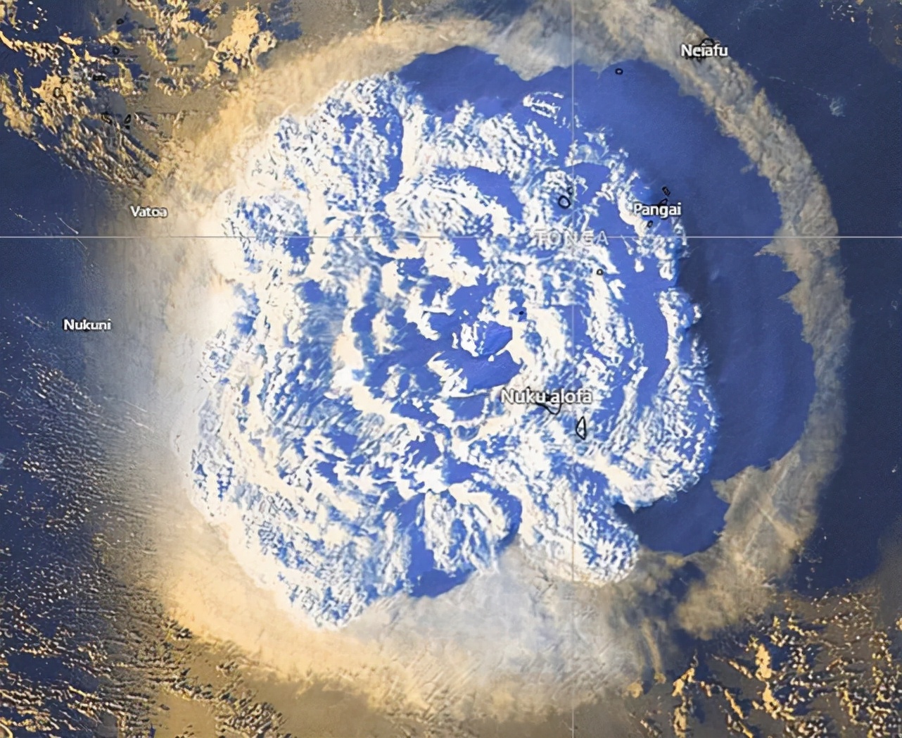 汤加火山爆发瞬间和前后对比照曝光，陆地“坍塌”入海面以下