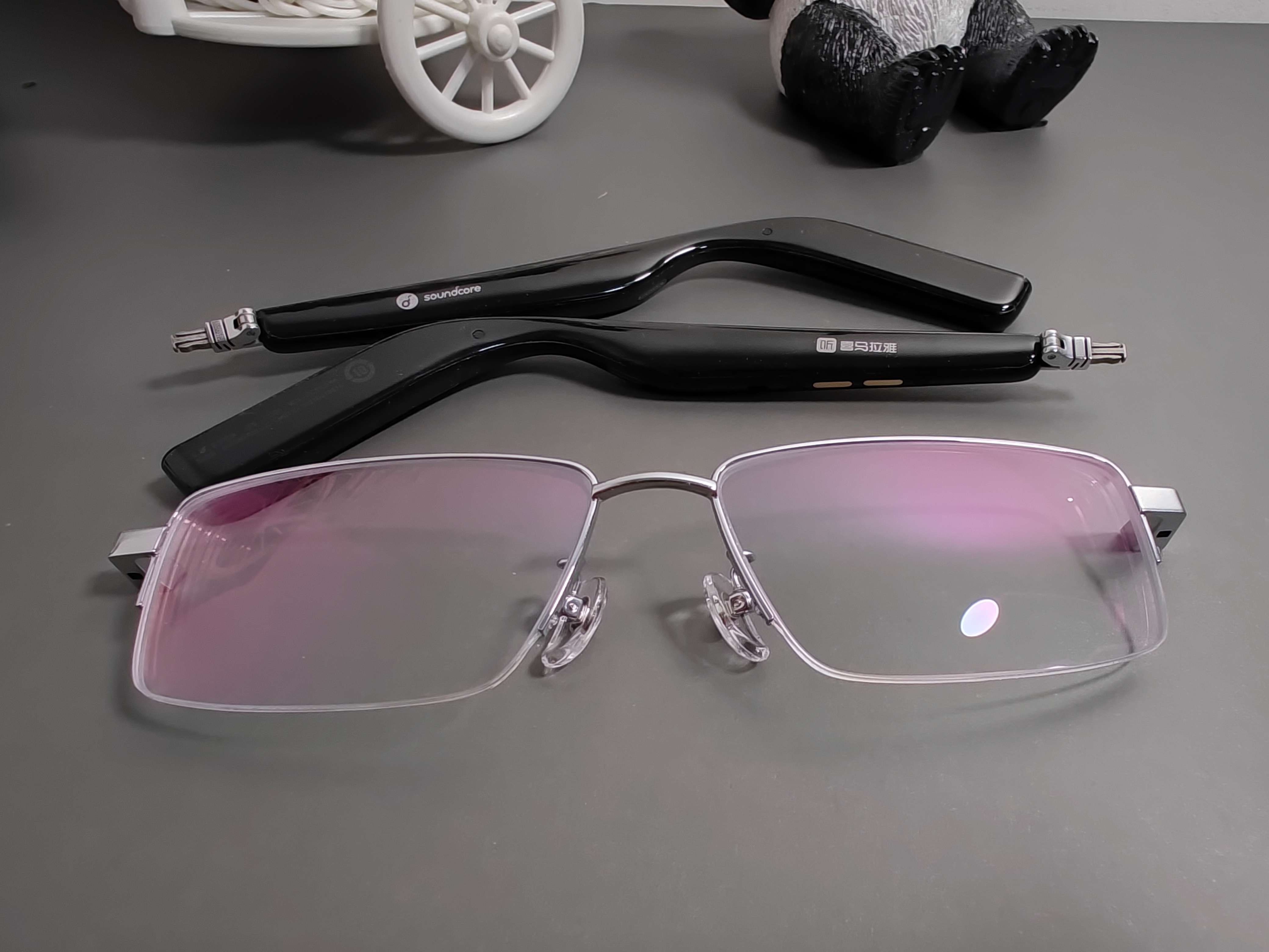 保护听力 听书听歌一镜搞定 喜马拉雅智能眼镜