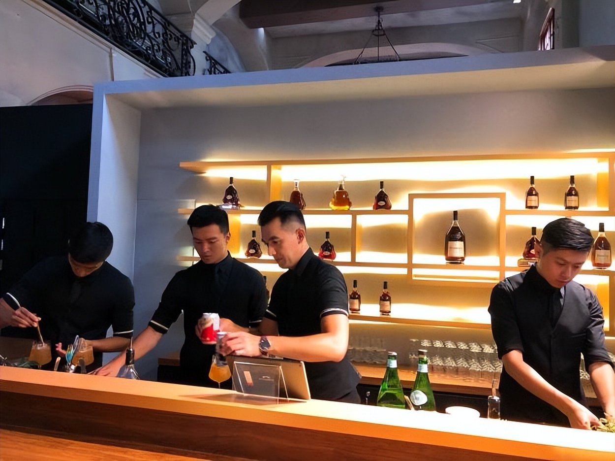 精彩不容错过：VR品酒、喝不醉的鸡尾酒、沉浸式品酒