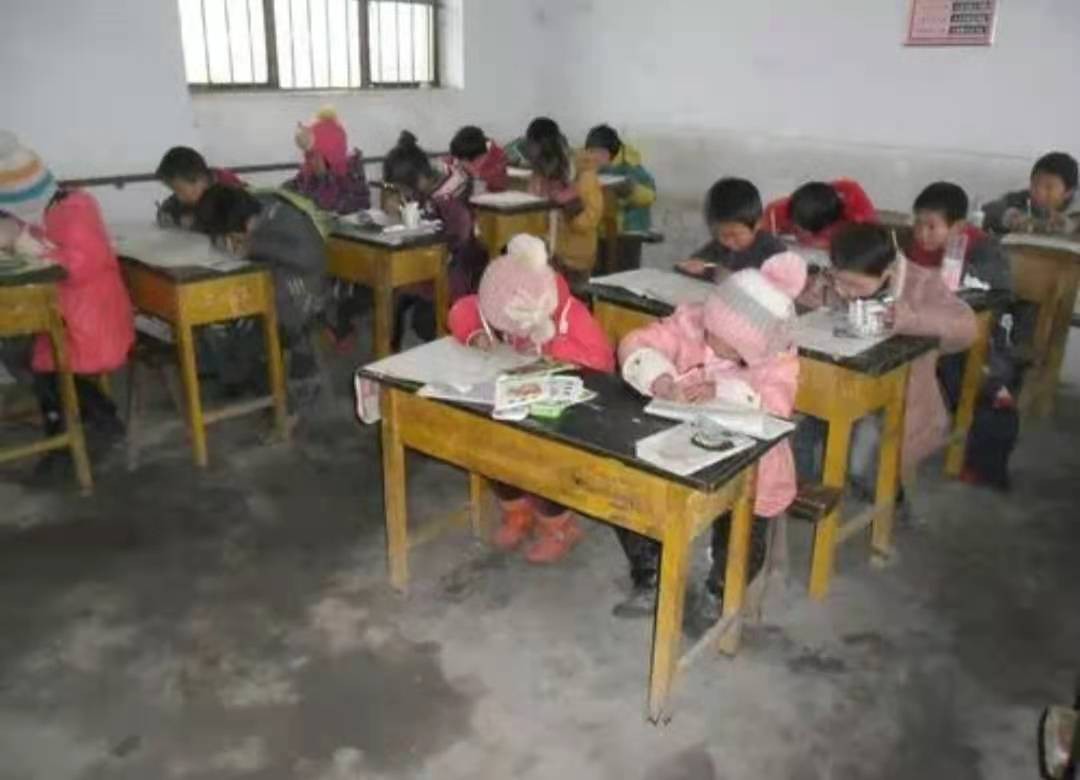 贵州神童考上985，大一挂科14门，茅台暂停资助，如今已幡然醒悟