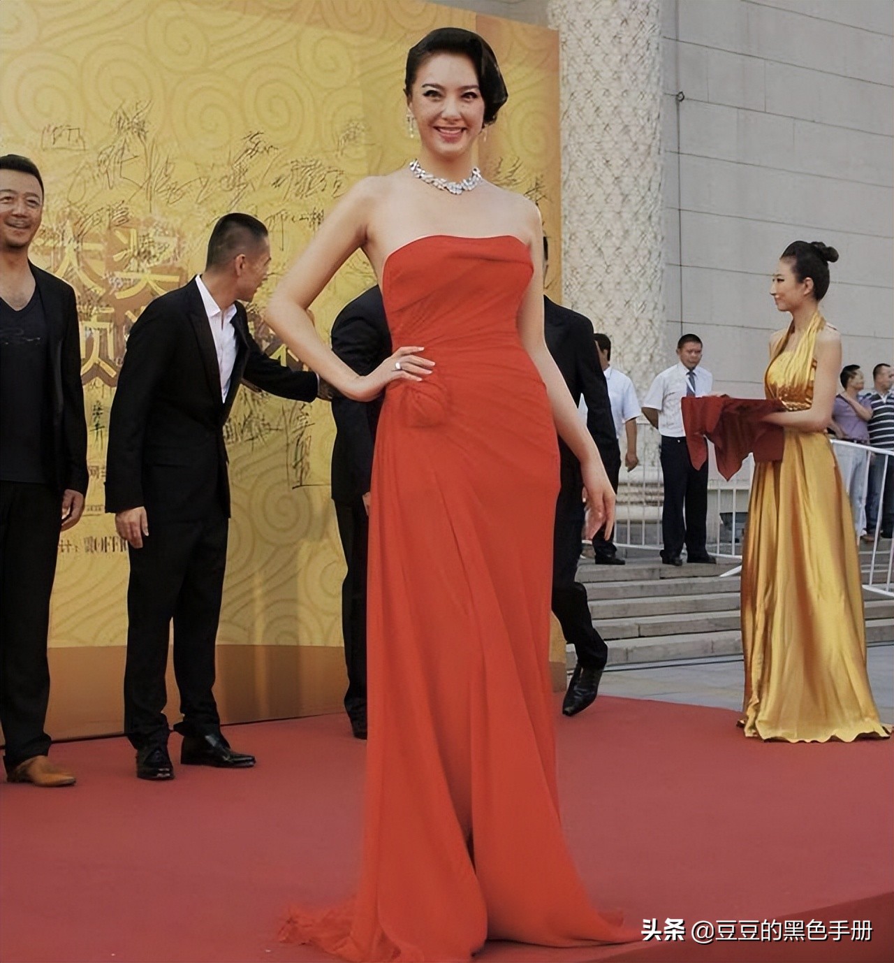 谁懂珠圆玉润的美？以现在的眼光看，这9位20年前的美人都太胖了