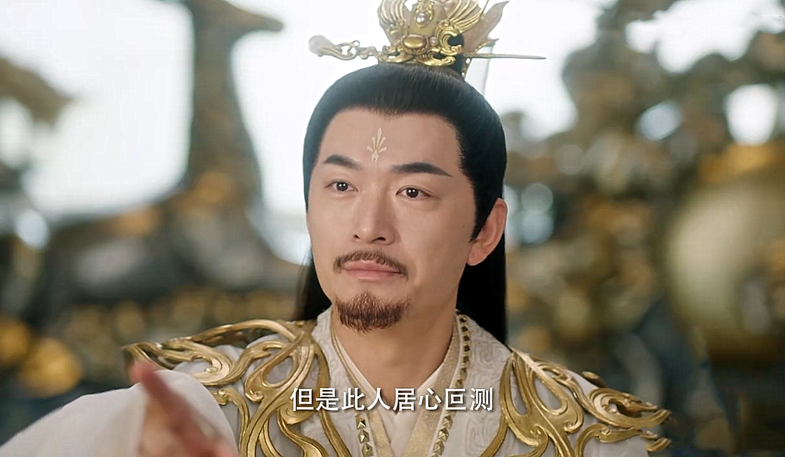 ��������м��ӦԨ��һ������ߣ������յ�һ����Զѷ��ӦԨ����ī