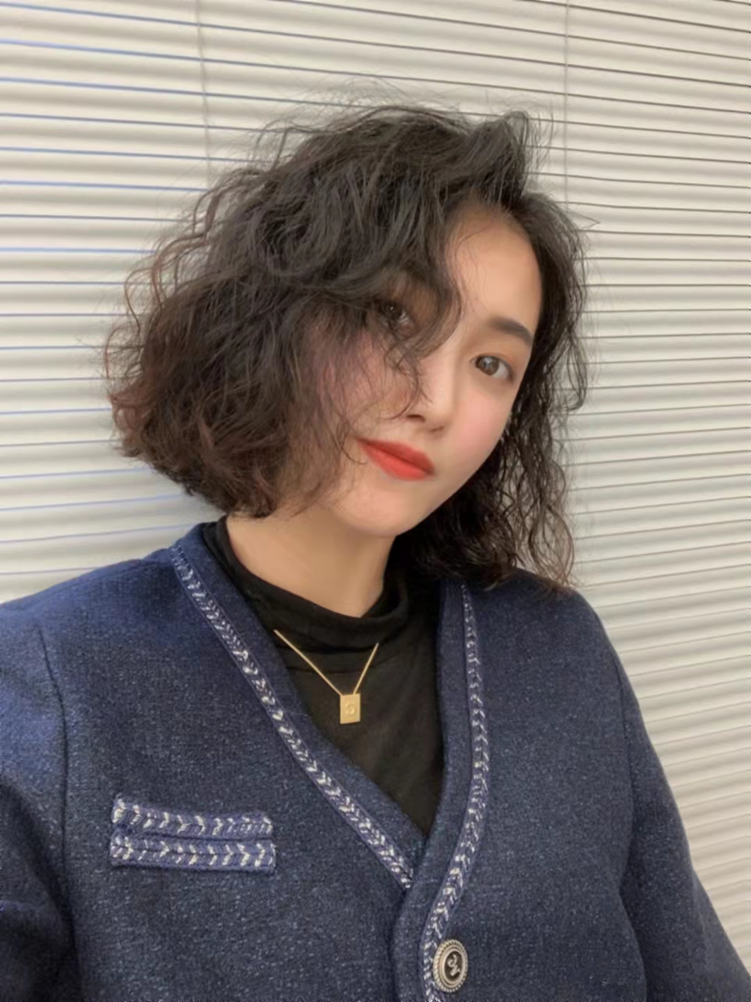 发量少的女生适合什么发型？这三种发型显发量又好看，建议你选择