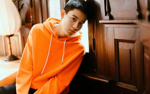 当年,凭借着对"张小宇"这个角色的出色演绎,胡先煦一举拿下了第七届