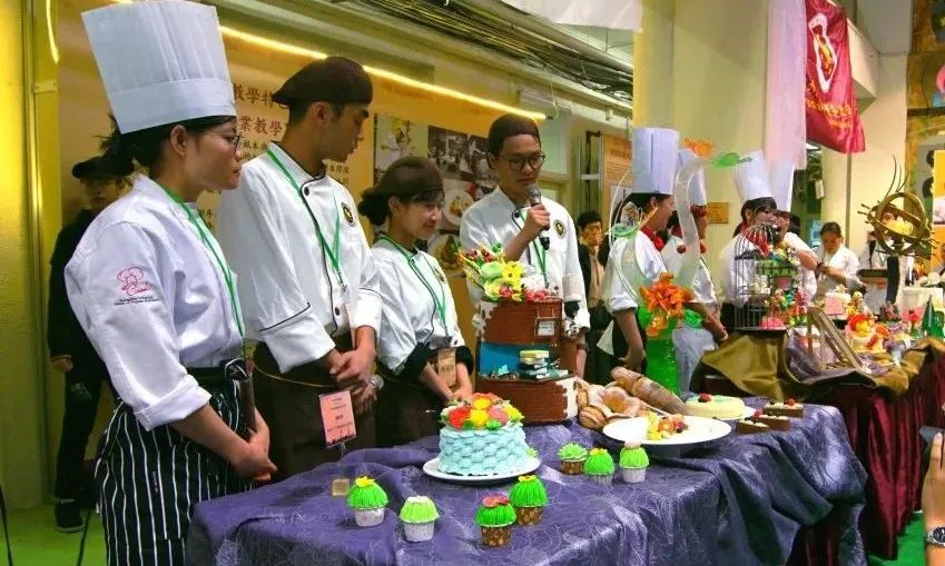 相约广州旅商职校，成就梦想：烘焙技术与高级饼店管理专业欢迎您