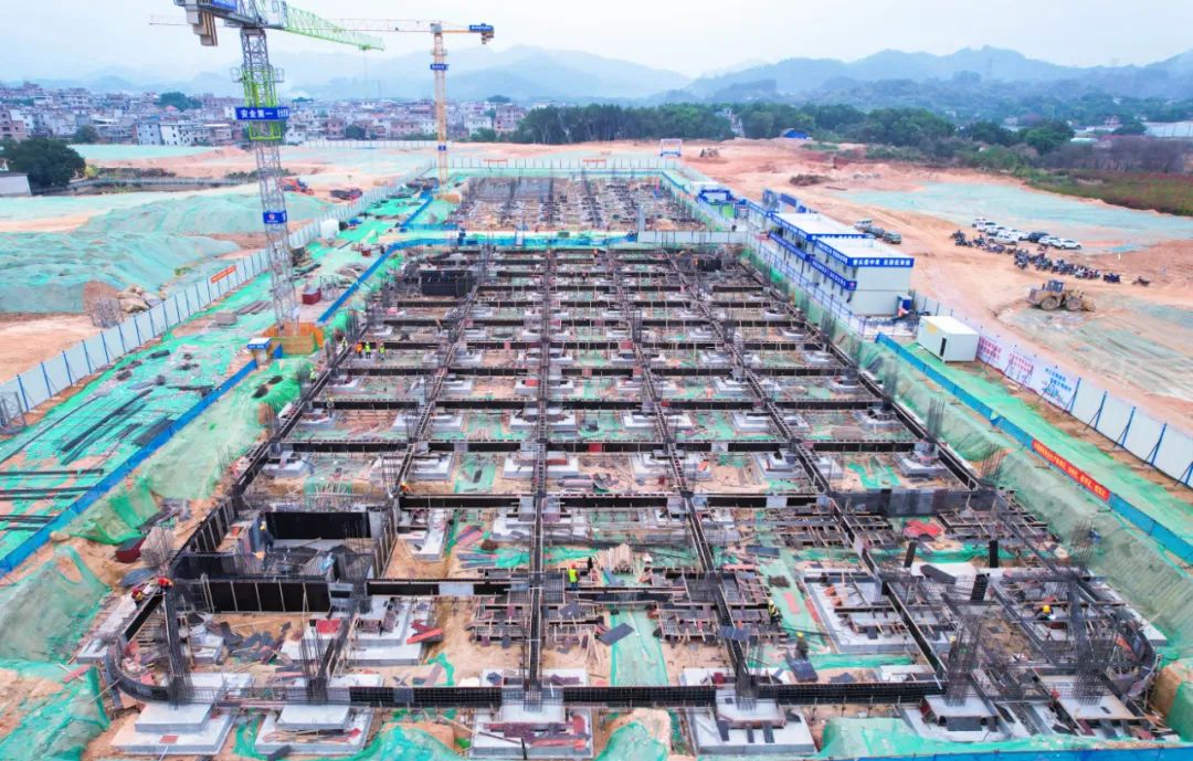 龙文区快马加鞭，加大科技产业园项目工程建设