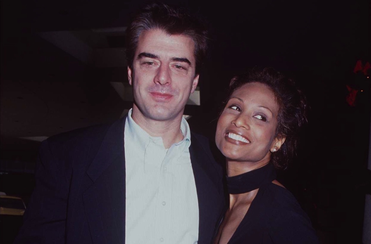 美国万人迷男星被多名女性指控性侵！家暴模特女友，30年恶行