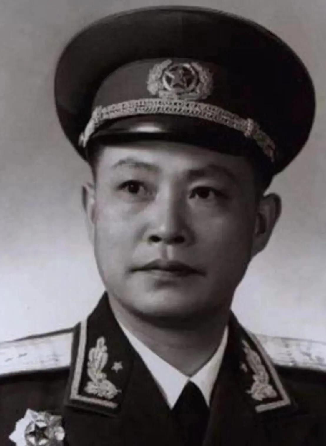 南京军事学院战役系首届学员名单大全：授衔情况，毕业分配去向