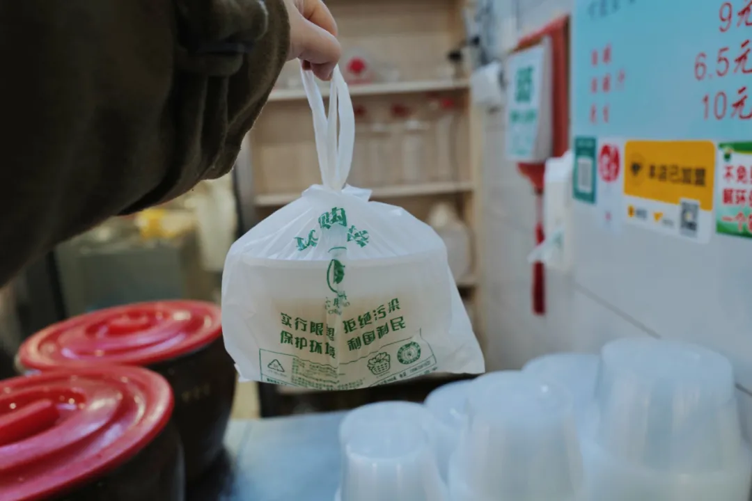 没想到有一天,在菜场被馋哭