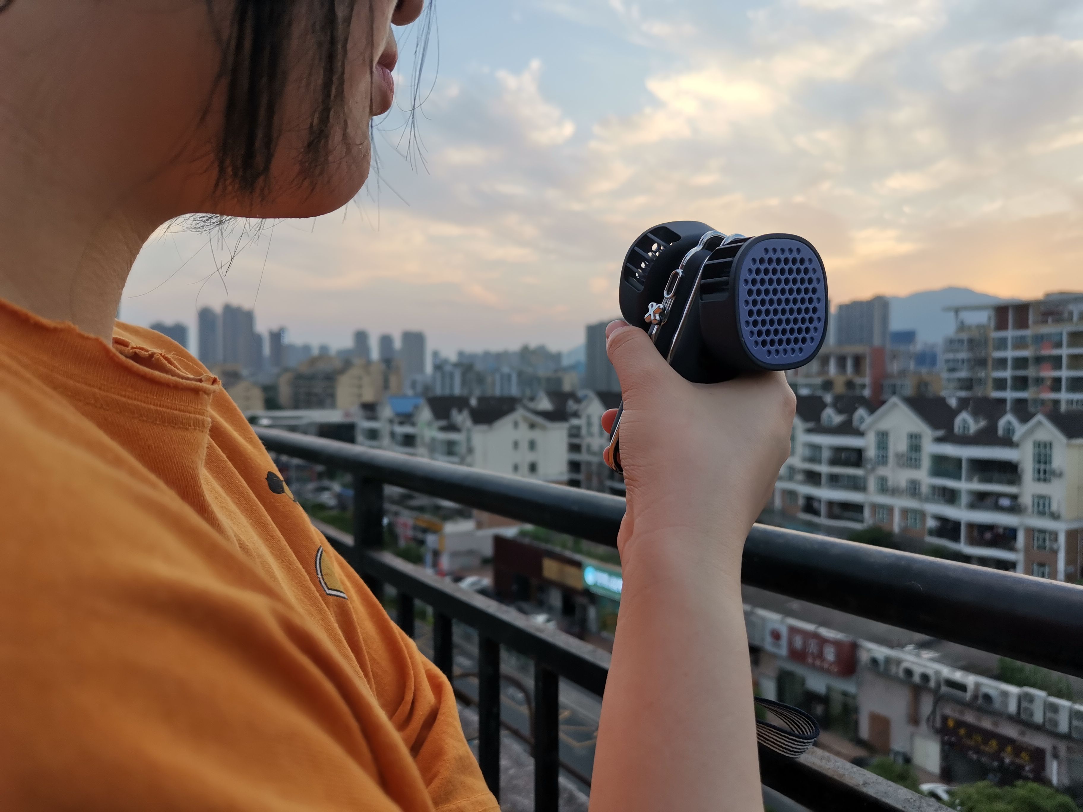 你去哪，就能让风去哪的大宇挂脖风扇