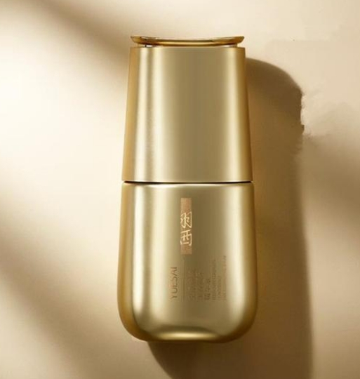 女人想要皮肤更好，盘点5款好用的抗老护肤品，轻松养出好肌肤