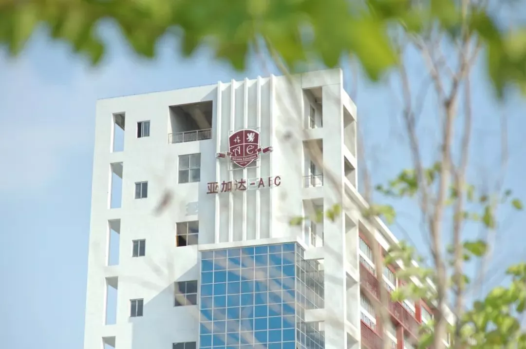 广州国际学校2022年第一波海外升学录取来啦！黑马竟是...