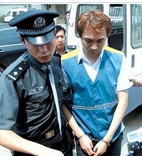 除了吴亦凡被北京警方带走，这九位也曾深陷牢狱，看他们做了什么