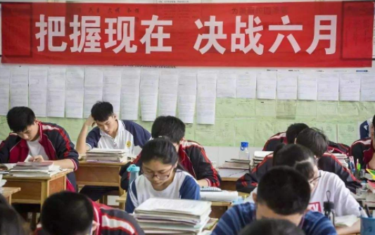 2022高考或有调整，部分学生将无缘高考，高三考生提前了解有好处