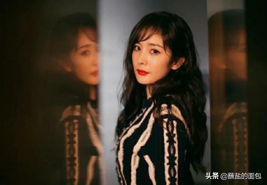 杨幂也太哇塞了吧
