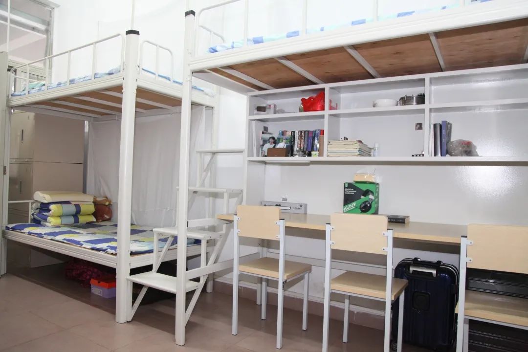 石门中学，梦想之门！来这里感受青春力量，实现人生梦想