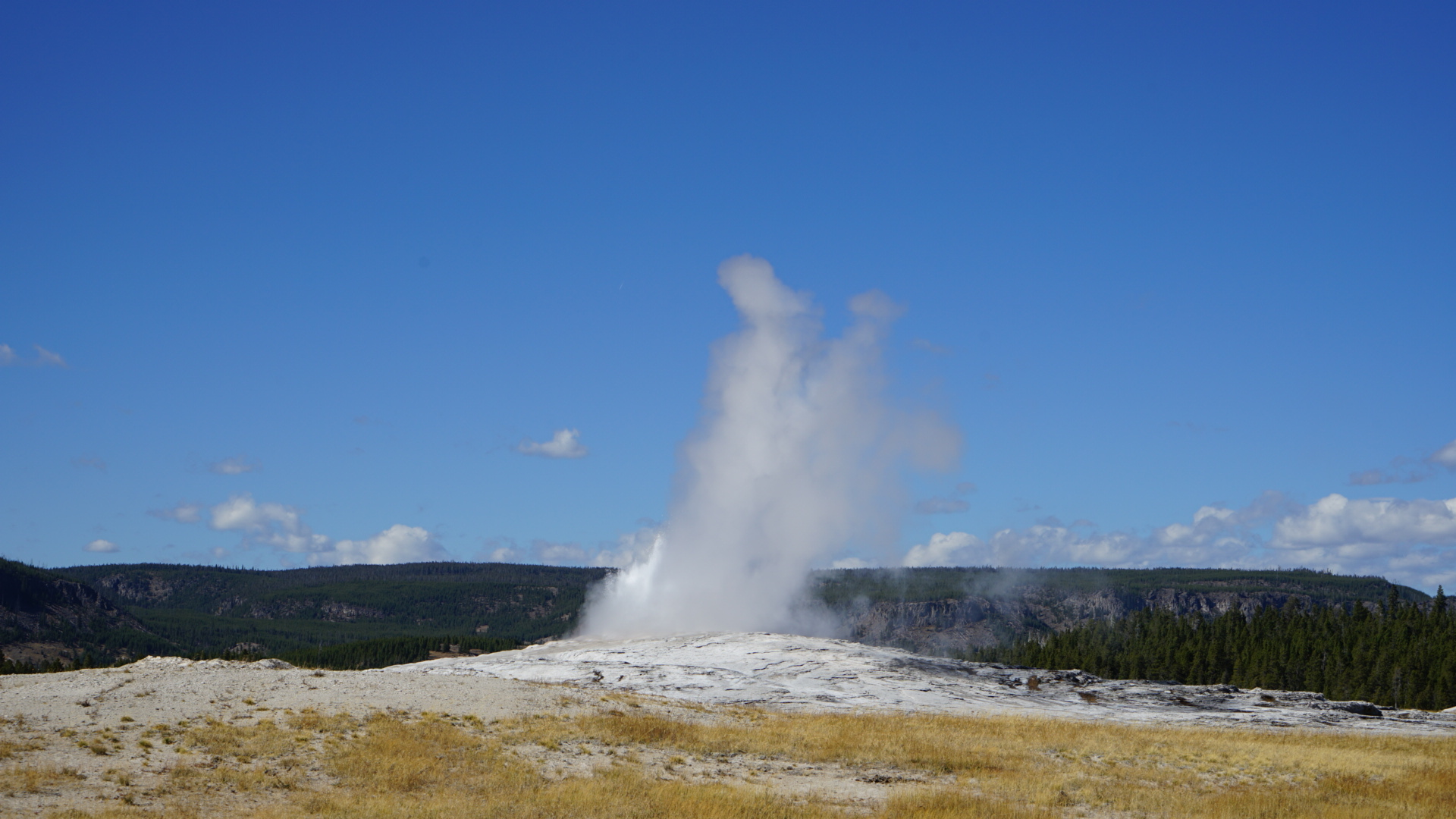 多巴火山在哪里（地球上最危险的火山介绍）