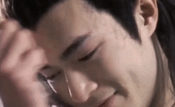 简直要给港圈“雄竞”跪了