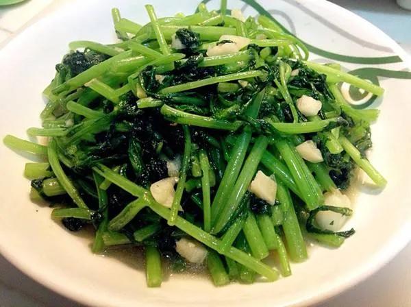 茼蒿也是中药，有三大功效，古时称为皇帝菜，快来了解一下