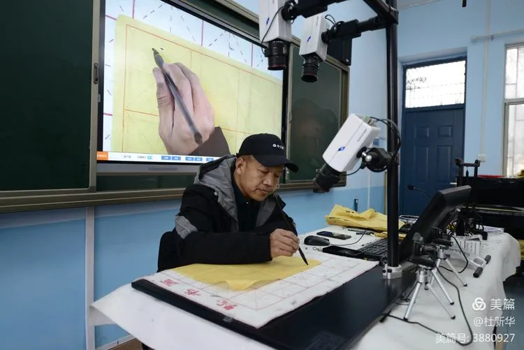 盐湖区解州学校小学部举行丰富多彩的社团活动