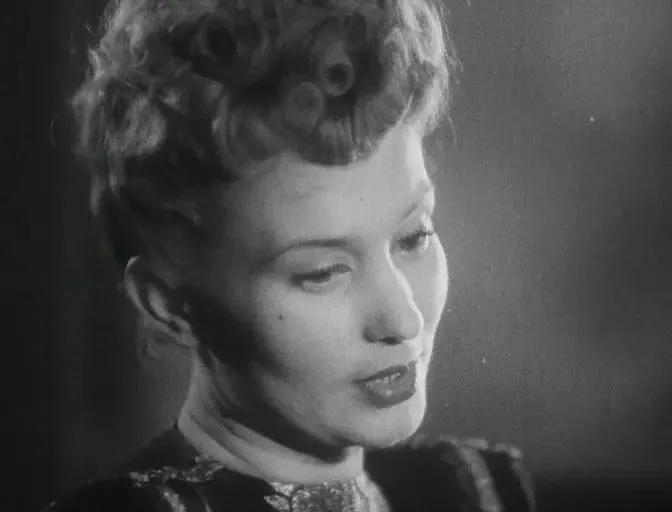 世界电影（0106）苏联电影《锄奸记》（1945）剧照欣赏