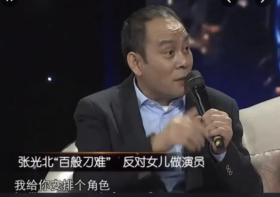 一人拖垮全剧，这8位颜值演技都没有的女星，“关系户”写在脸上