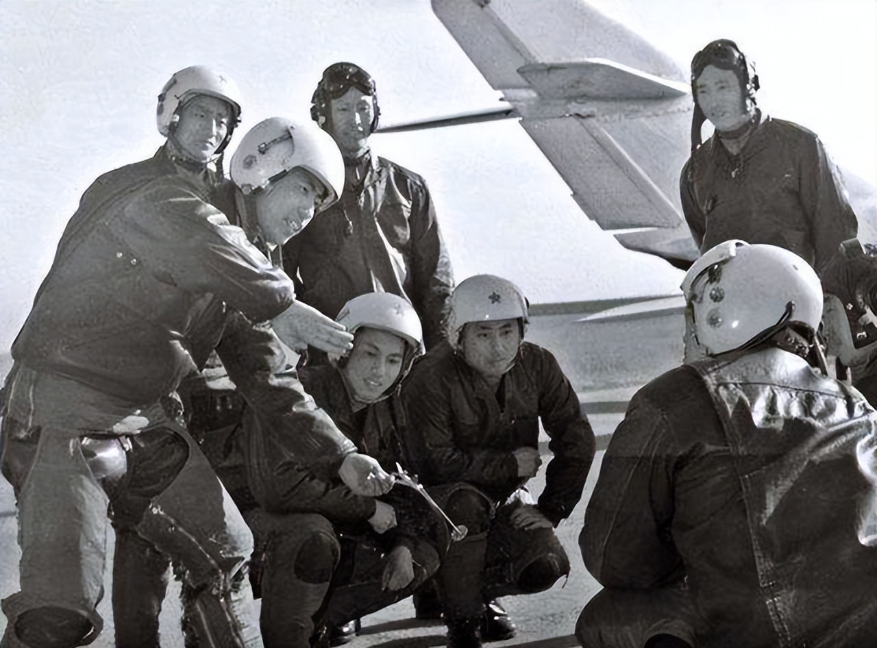 1974年，一只直径15米的间谍气球飘到河北，总理下令：务必击落