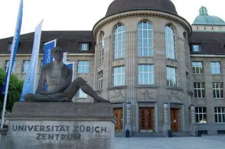 “潘周聃，29岁！”谁的DNA动了？魔性bgm主人公竟和爱因斯坦同校