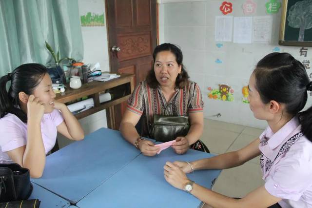 学生在校受伤，家长要闹到相关部门，班主任该如何处理？