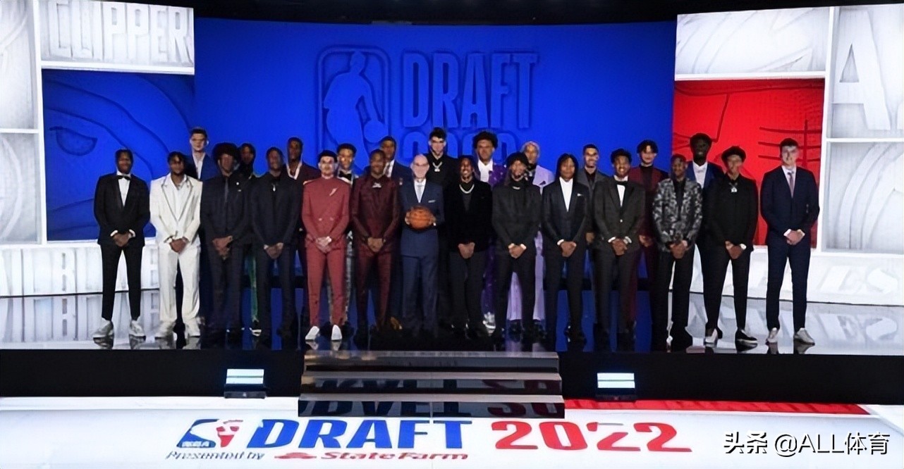 2021NBA选秀顺位名单(NBA选秀大会落幕：班切罗状元，霍姆格伦榜眼，曾凡博遗憾落选)