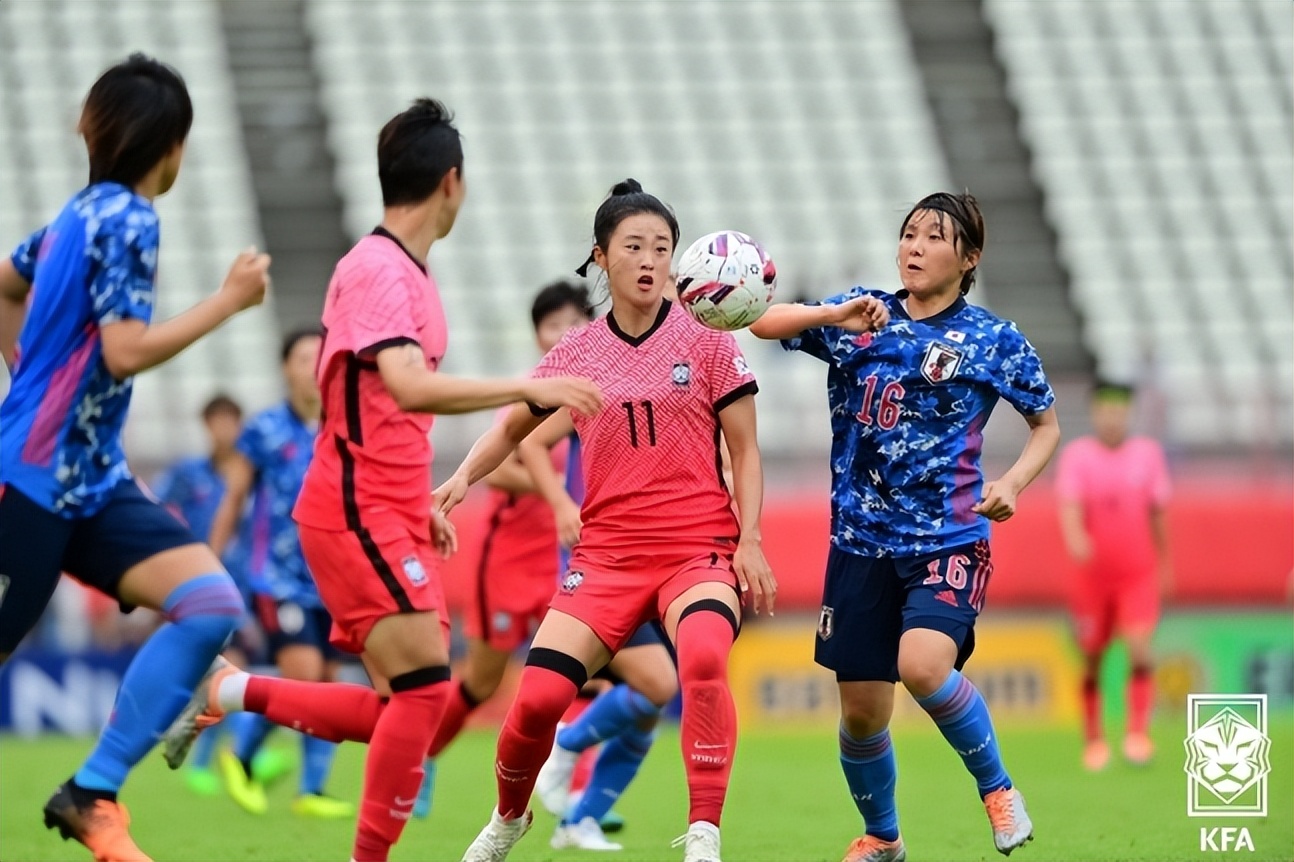 韩日世界杯中国战绩(6-0！2-1！日本队太强了，2队赢球同时登顶，曝中国男足对攻韩国)